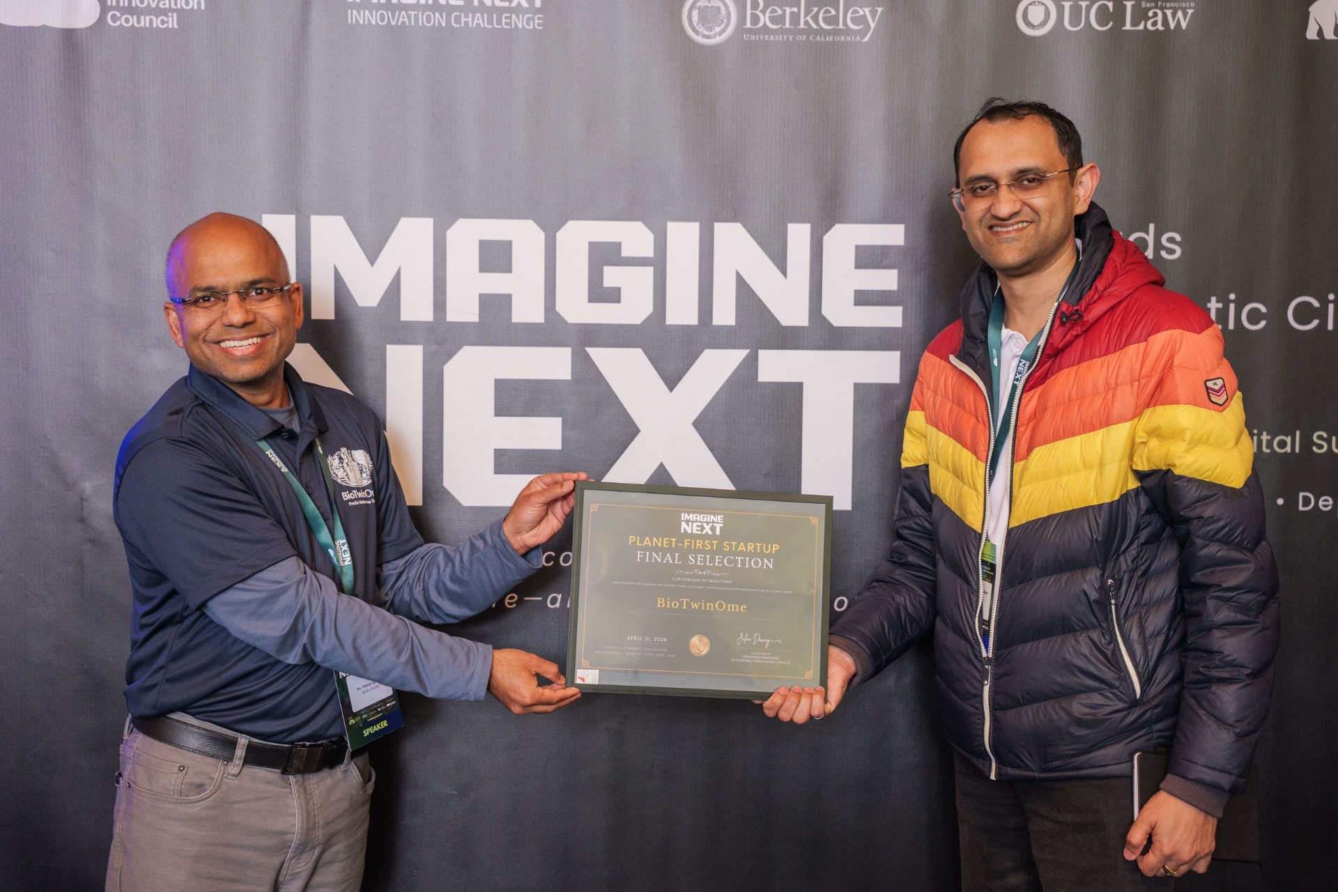 BioTwinOme founders receiving the Planet-First Startup Final Selection certificate